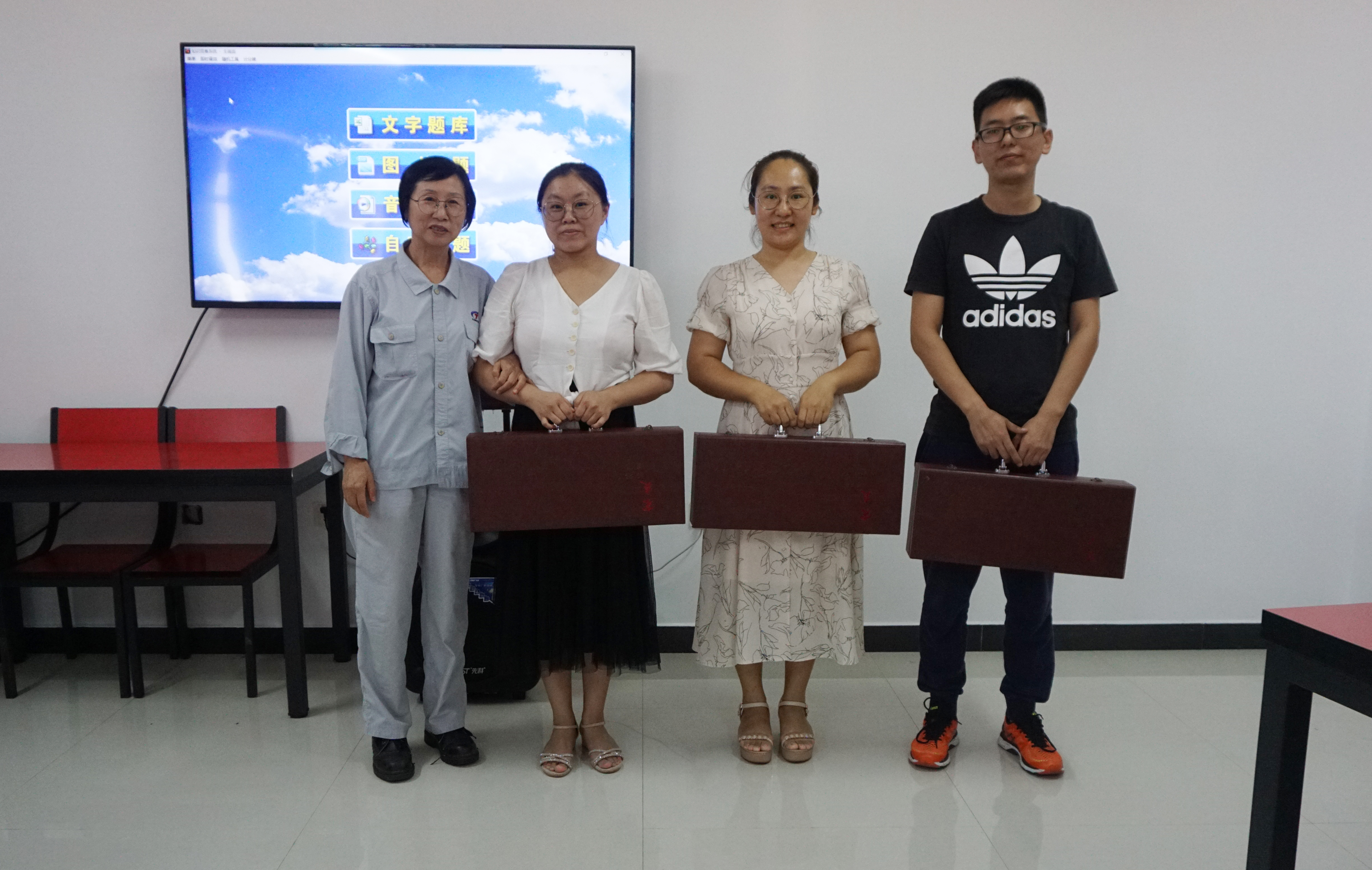 welcome -锦利公司官方网站